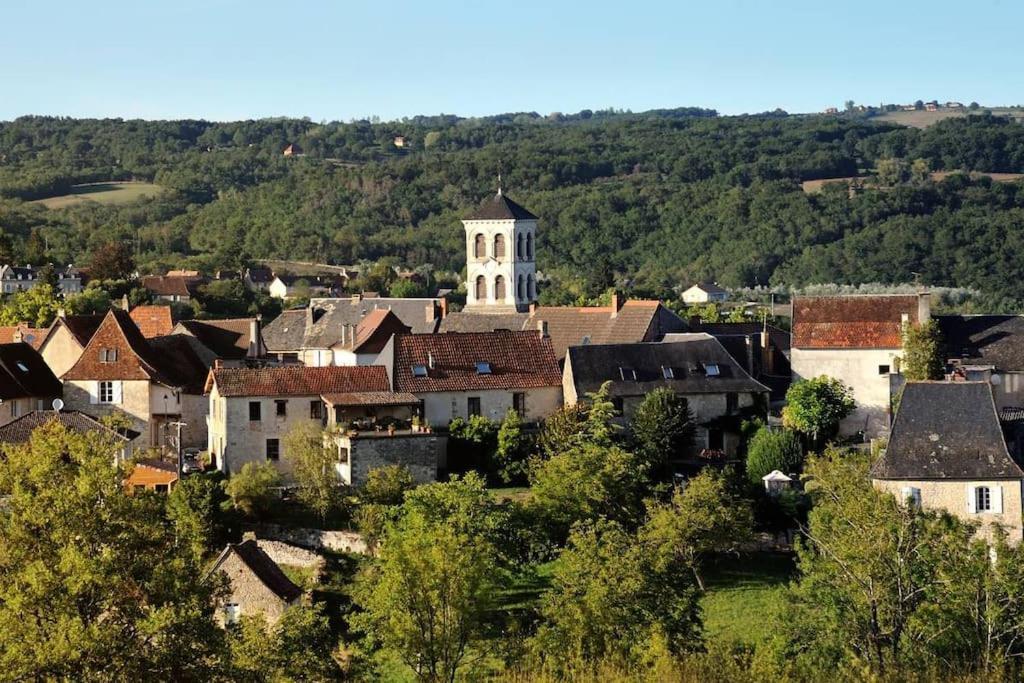 הוילה La Bachellerie Maison Marianne Et Sa Piscine Dans Le Perigord מראה חיצוני תמונה